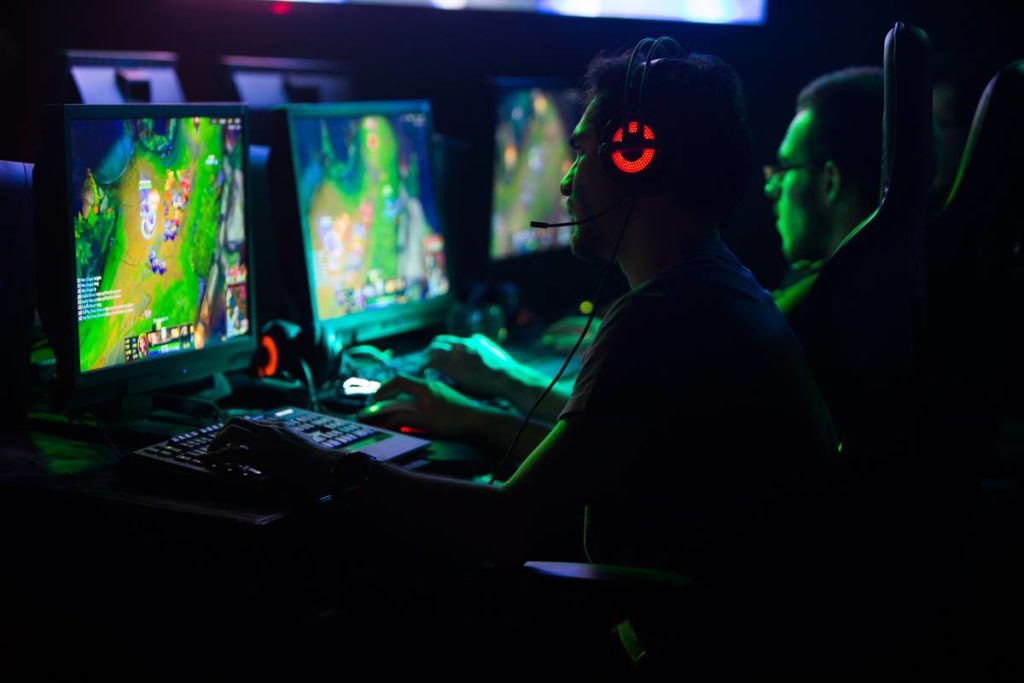 esports - StartupBeat